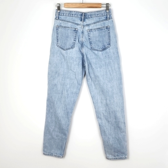 GAP Women's 1969 Mom Jeans Faded Blue Denim  Size 2 / 26 - Picture 2 of 15